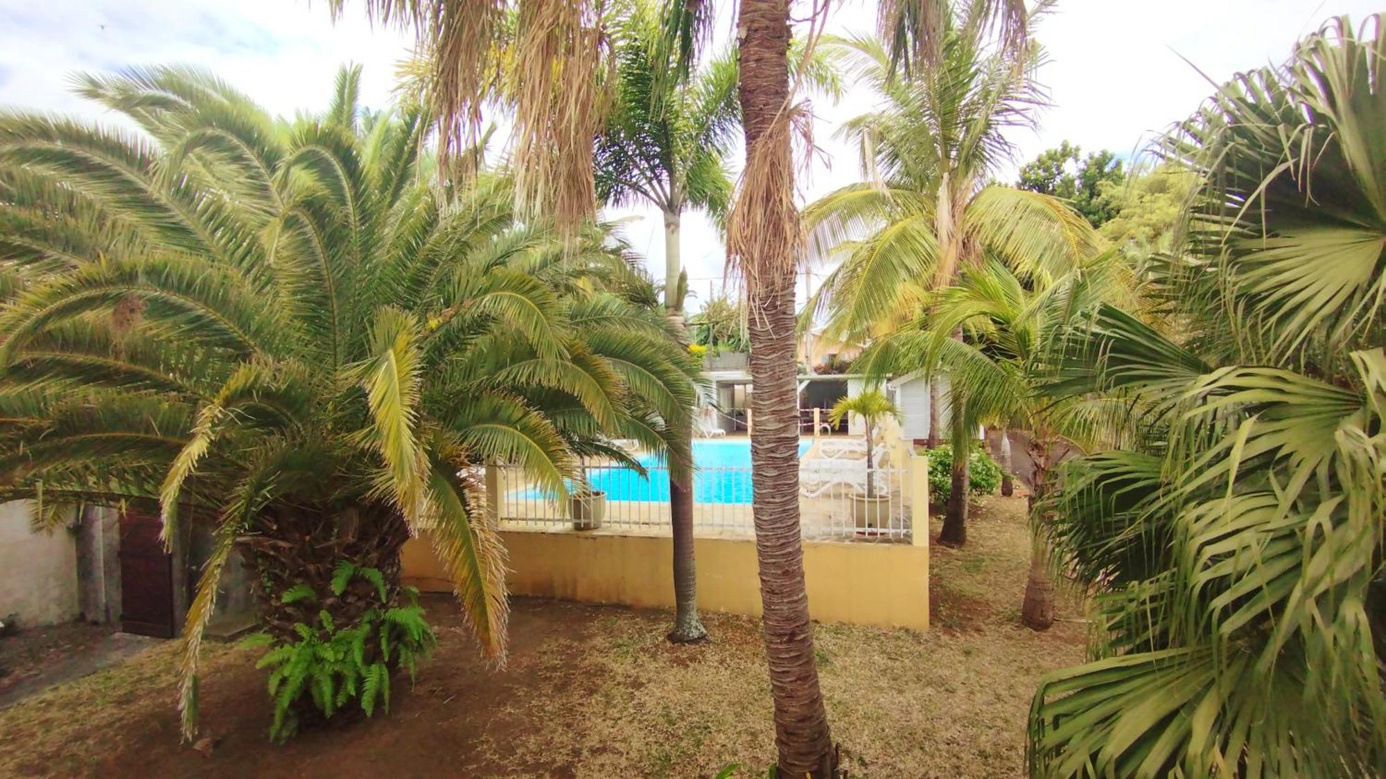 F2 Residence Oasis Terre Rouge A Saint Pierre Dış mekan fotoğraf